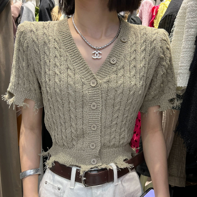 法式复古v领短款麻花针织开衫女夏季薄款单排扣气质显瘦短袖上衣