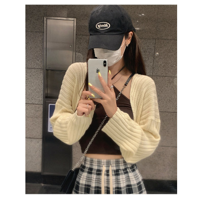 白水女 粉色防晒针织开衫女春秋薄款罩衫披肩外搭设计感短款上衣