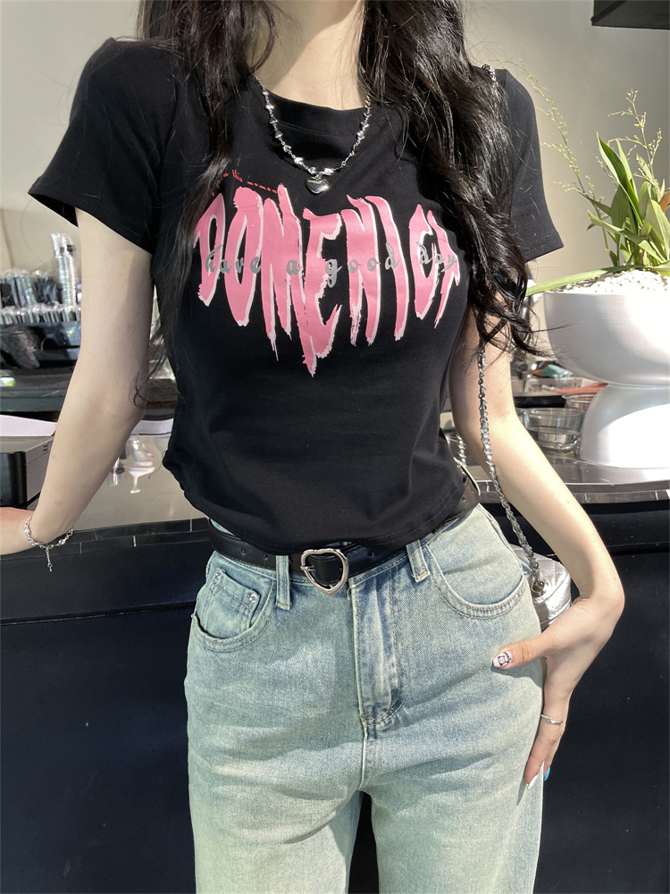 Our original short-sleeved t-shirt women's slim Korean version of the summer star with the same style printed half-sleeved top tide