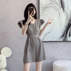 批发实拍高级感荷叶边<b class='q'>连体裤</b>套装女夏季新款高腰显瘦设计感阔腿连衣裤