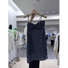 批发韩国东大门2026夏装新款甜美V领气质修身碎花吊带<b class='q'>连衣裙</b>女裙子潮