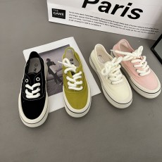 批发2023夏新款小众设计配裙子百搭小白鞋