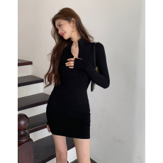 批发实拍2026春装新款性感辣妹风半高领设计感包臀裙短裙女紧身<b class='q'>连衣裙</b>