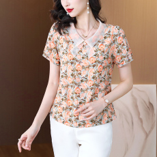 2023夏季新款洋气显瘦碎花娃娃领短袖小衫气质减龄百搭妈妈装上衣