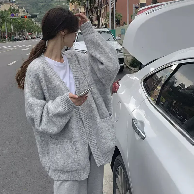 빈티지 데일리 V넥 울 카디건 상세 이미지 4