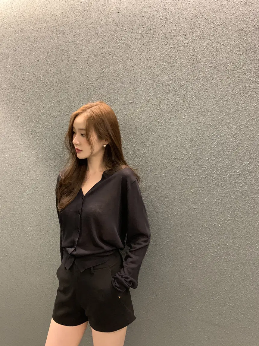 한국 스타일 단추 니트 셔츠 상세 이미지 10