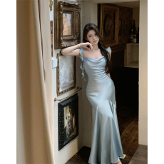 批发实价实拍 气质时尚设计感小众仙女<b class='q'>鱼尾</b>纯欲吊带缎面连衣裙长裙