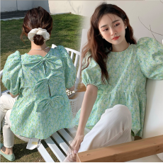 批发夏季设计感后背蝴蝶结甜美娃娃衫<b class='q'>韩版</b>泡泡袖碎花衬衫M-4XL200斤