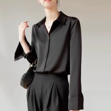 批发三色灰蓝色缎面衬衫女长袖春百搭暗门襟复古港风垂感<b class='q'>通勤</b>轻熟