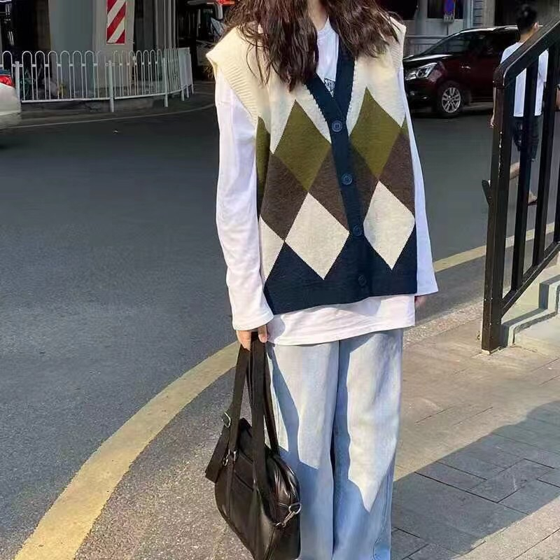 Large version of sheep wool!  Korean chic Korean style retro rhombus sweater vest cardigan sweater for women trendy