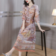 批发实拍雪纺<b class='q'>连衣裙</b>夏季2026新款复古减龄碎花裙高端气质裙子