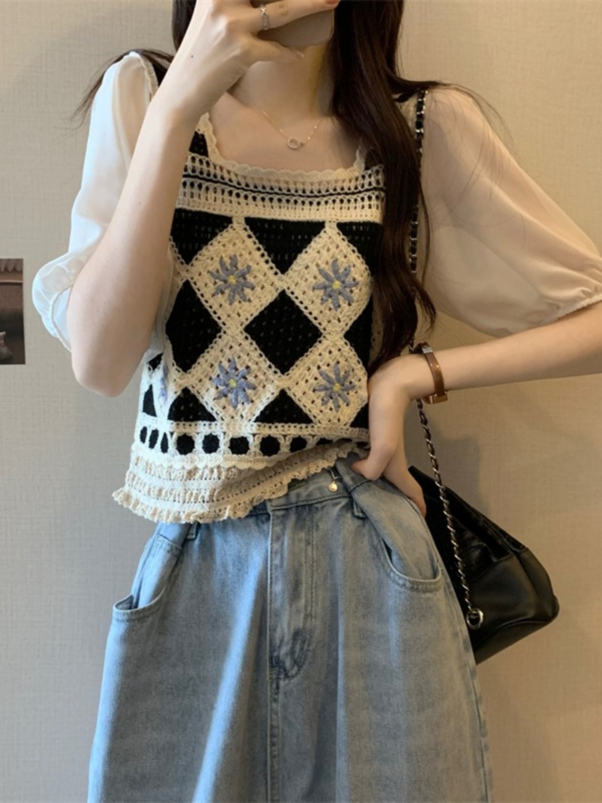 Square collar chiffon five-point short-sleeved shirt women's summer design feeling niche small short section crochet hollow stitching top