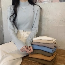 批发白色半高领针织衫女毛衣秋冬季修身内搭羊毛打底衫软糯上衣高级感