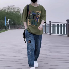 批发2026年夏季新款纯棉印花短袖T恤+水洗牛仔<b class='q'>哈伦裤</b>显瘦两件<b class='q'>套装</b>女