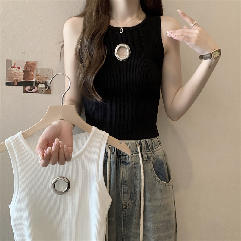 FA23563# 夏季设计感镂空修身内搭无袖背心短款上衣 服裝批發女裝批發服飾貨源