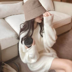 批发白色毛衣女秋冬季中长款温柔风慵懒<b class='q'>宽松</b>套头软糯<b class='q'>针织衫</b>上衣