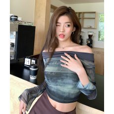 批发实拍2025秋冬新款设计感欧美一字肩辣女<b class='q'>网纱</b>t恤喇叭袖修身<b class='q'>上衣</b>