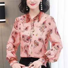 批发真丝<b class='q'>衬衫</b>秋季女装2025年新款欧货设计感小众别致粉色百搭碎花上衣