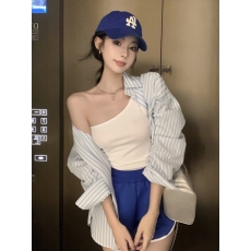 批发实拍实价慵懒风斜肩短款背心+运动短裤+薄条纹衬衫三件套防晒套装