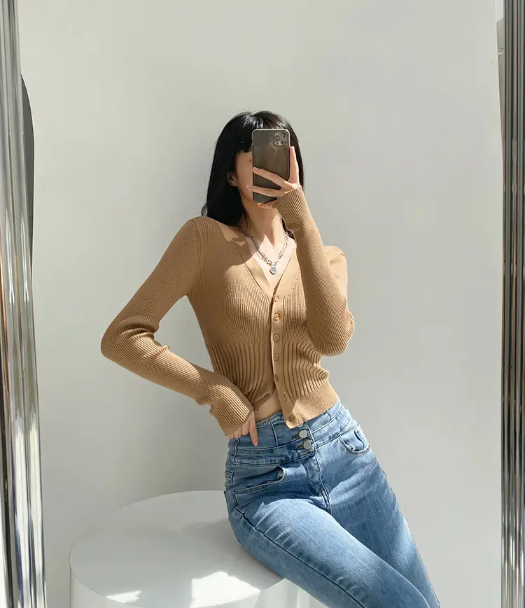 레트로 V넥 단추 가디건 상세 이미지 17
