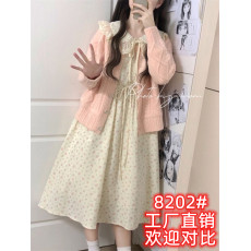 批发两件套装学院风甜美可爱娃娃领碎花<b class='q'>连衣裙</b>女+毛衣针织衫学生外套