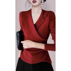 批发2024年正品<b class='q'>哥</b><b class='q'>弟</b>新款春秋款围裹交叠式<b class='q'>针织衫</b>女长袖打底衫女