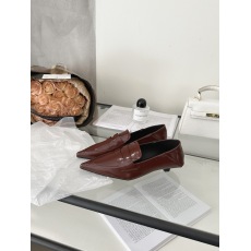 批发2023春<b class='q'>夏</b>季新款女鞋时尚气质欧美风尖头细跟单鞋女