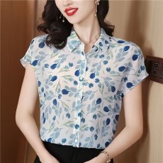 批发雪纺<b class='q'>碎花</b>polo领<b class='q'>衬衫</b>女夏季气质休闲印花单排扣短袖<b class='q'>衬衣</b>桑蚕丝上衣