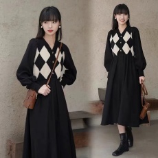 批发2026大码女装胖mm秋冬装新款法式复古赫本小香风针织拼接<b class='q'>连衣裙</b>