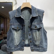 批发2023早秋女士短款马甲韩版宽松显瘦坎肩翻领设计感牛仔无袖背心女