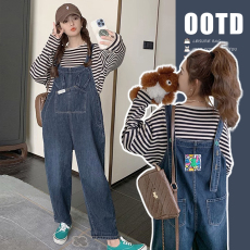 批发显瘦<b class='q'>牛仔</b><b class='q'>背带裤</b>+条纹打底两件套孕妇装正反两面穿