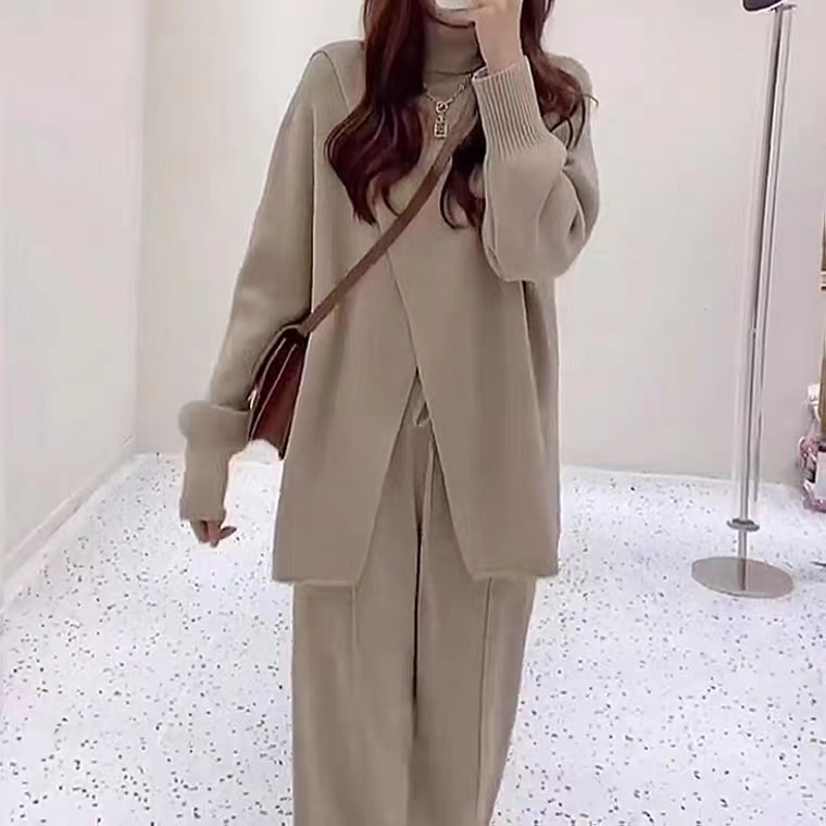 Cold style advanced this year's popular winter women's straight pants suit goddess style  new two-piece set for small people