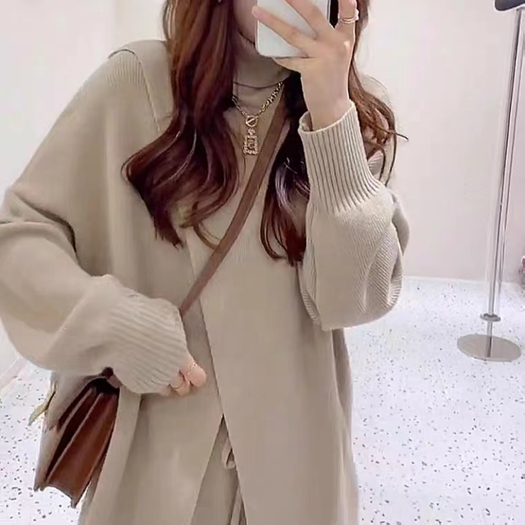 Cold style advanced this year's popular winter women's straight pants suit goddess style  new two-piece set for small people