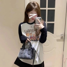 批发美式复古可爱印花长袖T恤女潮流宽松独特时尚撞色插肩袖上衣