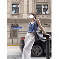 批发实价现货时尚洋气百搭牛仔吊带背心女夏季方领小众韩版无袖马甲女