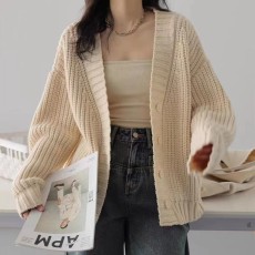 批发<b class='q'>韩</b>版宽松V领粗棒针编织针织开衫2025春秋新款毛衣