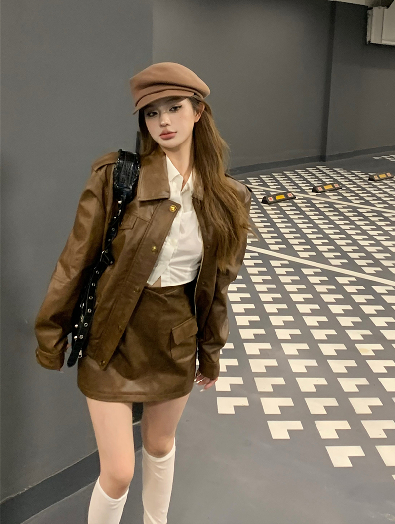 Real shot of retro sexy autumn clothing new imitation leather retro coffee color PU leather jacket jacket skirt suit for women