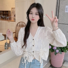 批发2026早春V领抽绳设计感短款衬衫别致蕾丝百搭<b class='q'>上衣</b>