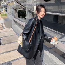 2023春秋新款今年流行美式复古高级感PU皮西装时尚黑色皮衣外套女