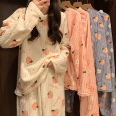 秋冬季睡衣女保暖加厚珊瑚绒长款可爱甜美韩版家居服套装！