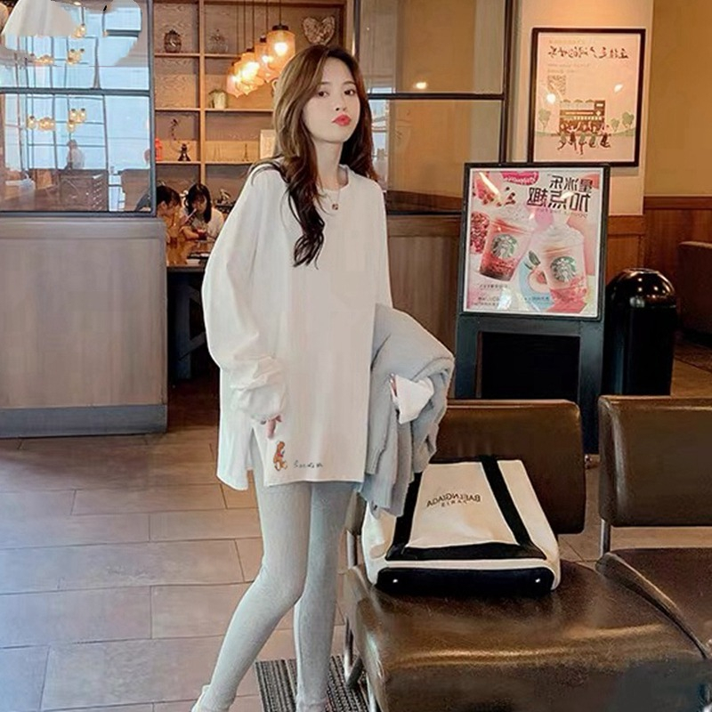 White T-shirt women's pure cotton slit long-sleeved top spring and autumn new style bear loose inner bottoming shirt ins trend