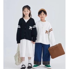 批发童装儿童针织马甲秋季新款男女童坎肩中小童毛衣背心宝<b class='q'>宝马</b>夹外穿