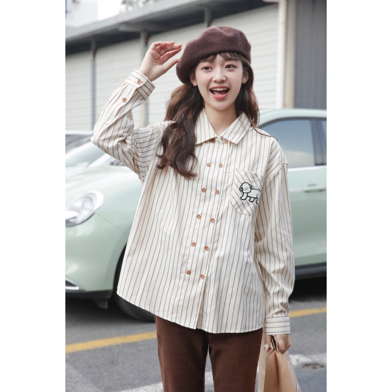 수 있습니다. 귀여운 사랑 한국 스타일 세로 줄무늬 슬림해 보이는 레트로 스트라이프 다용도 강아지 자수 봄 가을 인사이드 가져 가라. 외출용 여성 셔츠
