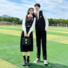 批发2023新款马甲衬衣三件套班服情侣装学院<b class='q'>风</b>jk