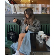 批发<b class='q'>欧美</b>高街风做旧皮衣女宽松显瘦机车风pu皮夹克港风短外套款