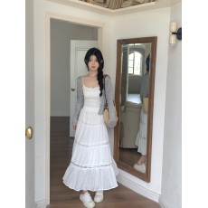 批发实价实拍小<b class='q'>清新</b>白月光木耳边半身裙女秋季洋气高腰大摆蛋糕长裙子