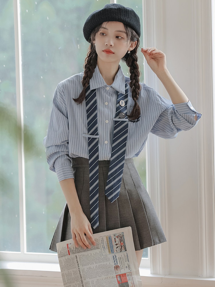 아메리칸 고대 복장 vintage 센스 넥타이 스트라이프 셔츠 보내기 브로치 학원 스타일 세트 2026 봄