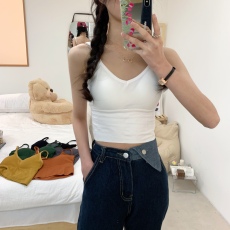 批发实拍实价女网红同款大U背吊带背心<b class='q'>内衣</b>带胸垫可调节肩带