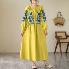 批发实拍胖mm复古绣花单排扣长袖宽松长款<b class='q'>连衣裙</b>女