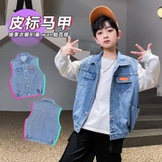 批发<b class='q'>男童</b><b class='q'>牛仔</b><b class='q'>马甲</b><b class='q'>春秋</b>外穿洋气薄款儿童男宝背心男孩时髦<b class='q'>马夹</b>大童衣服